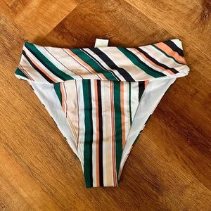 ROXY HIGH WAISTED BIKINI BOTTOMS SIZE MEDIUM **NEW**